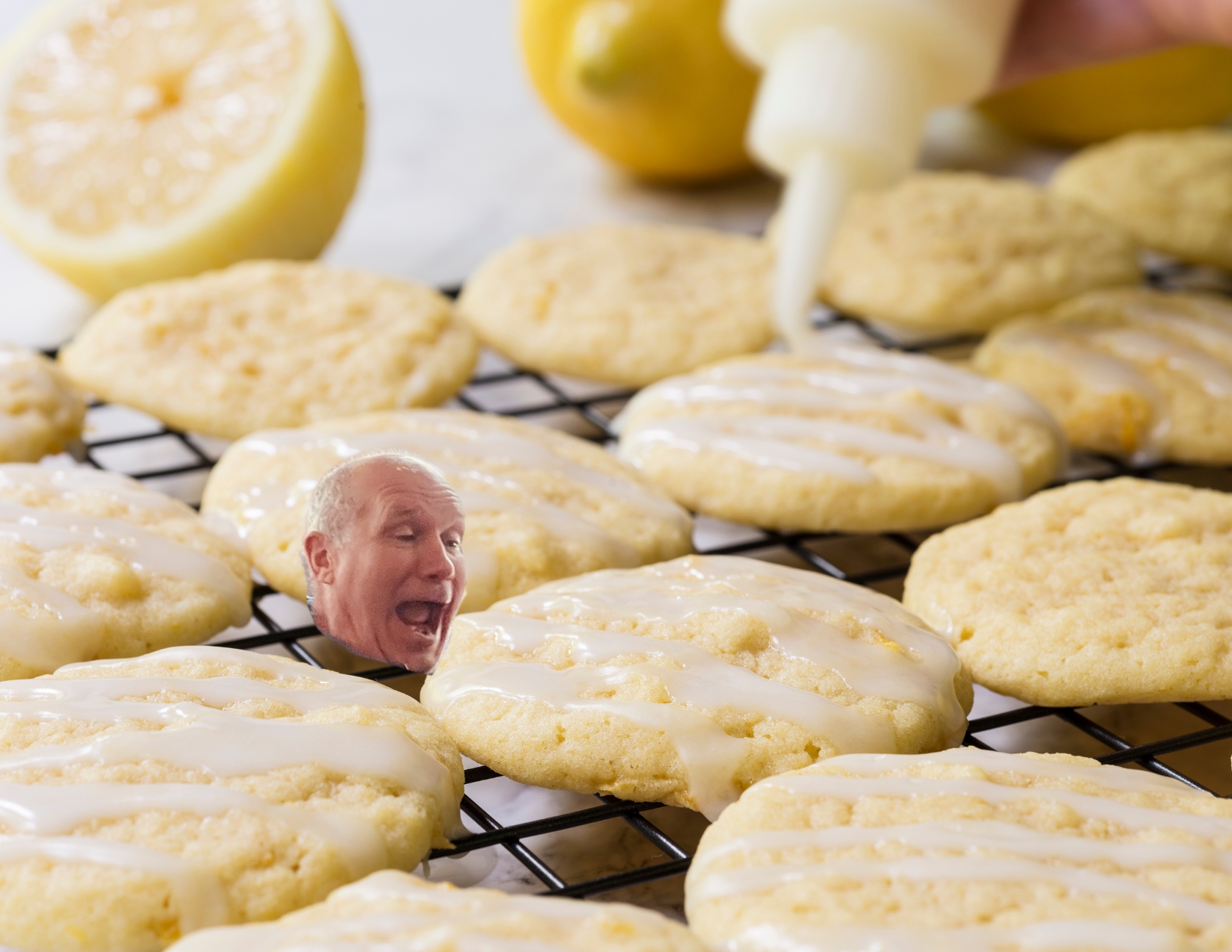 Amish Lemon Crisps